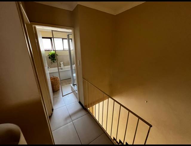 3 BEDROOM FLAT FOR SALE IN GLENWOOD